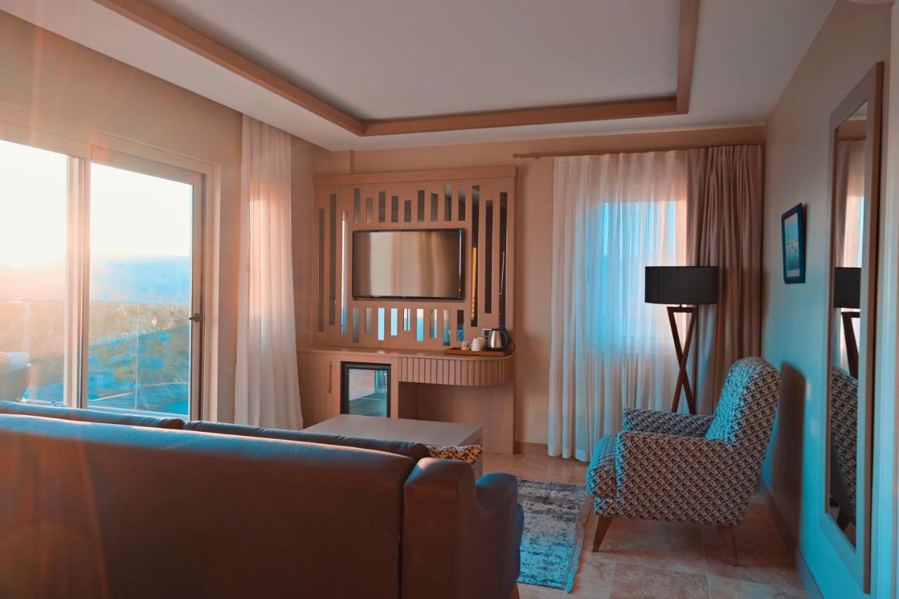 Roas Hotel Bodrum - City Center Bitez Exteriör bild