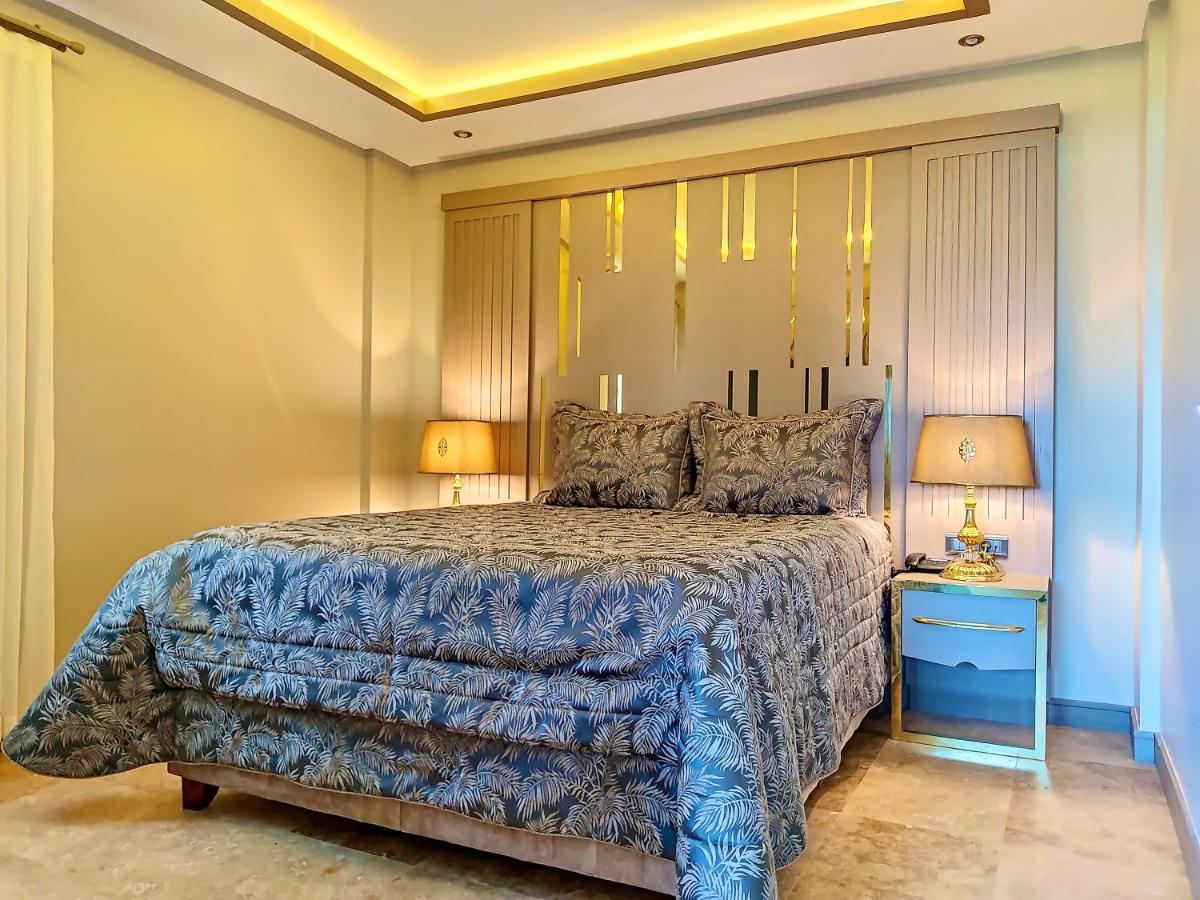 Roas Hotel Bodrum - City Center Bitez Exteriör bild