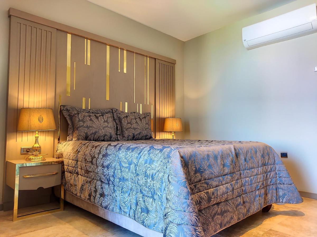 Roas Hotel Bodrum - City Center Bitez Exteriör bild